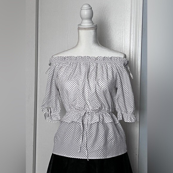 Off The Shoulder Polka dots Blouse Puffed Sleeves - Picture 2 of 11